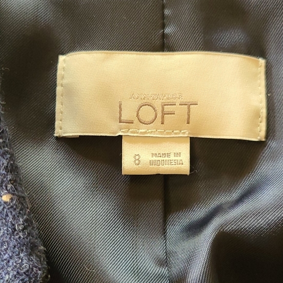 Ann Taylor Loft Blazer - Picture 3 of 6